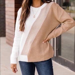 OUTSTANDING BEAUTY BROWN COLORBLOCK SWEATER
